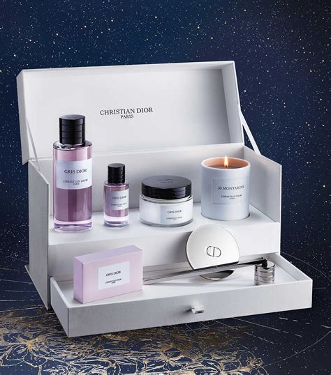 christian dior beauty gift set|Christian Dior make up set.